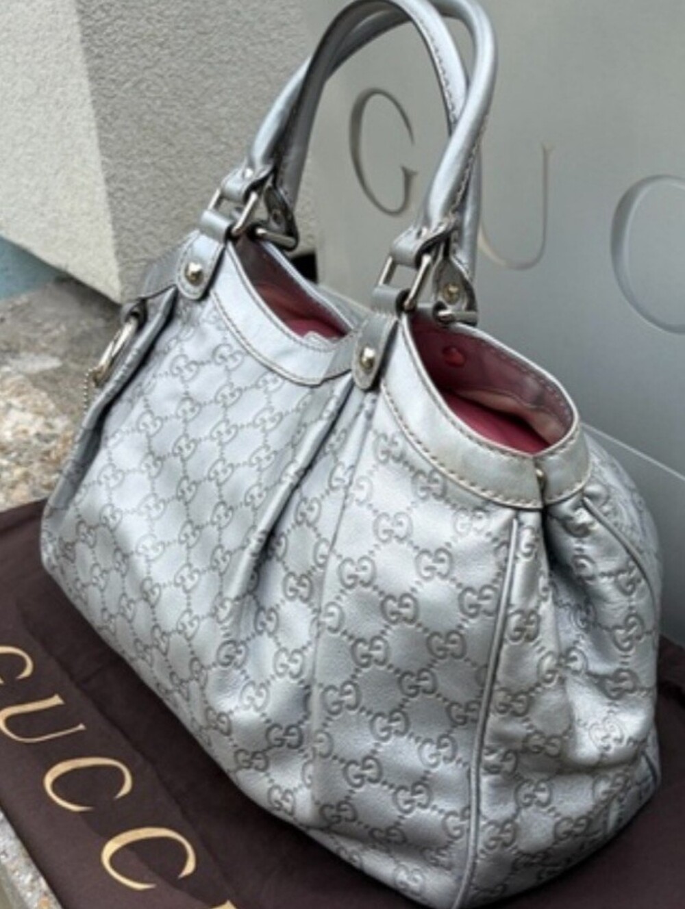 Gucci Silver GG Monogram Shoulder Bag with Pink Interior